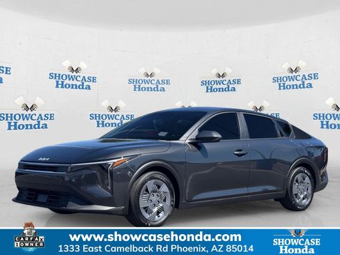 Used 2025 Kia K4 image 1