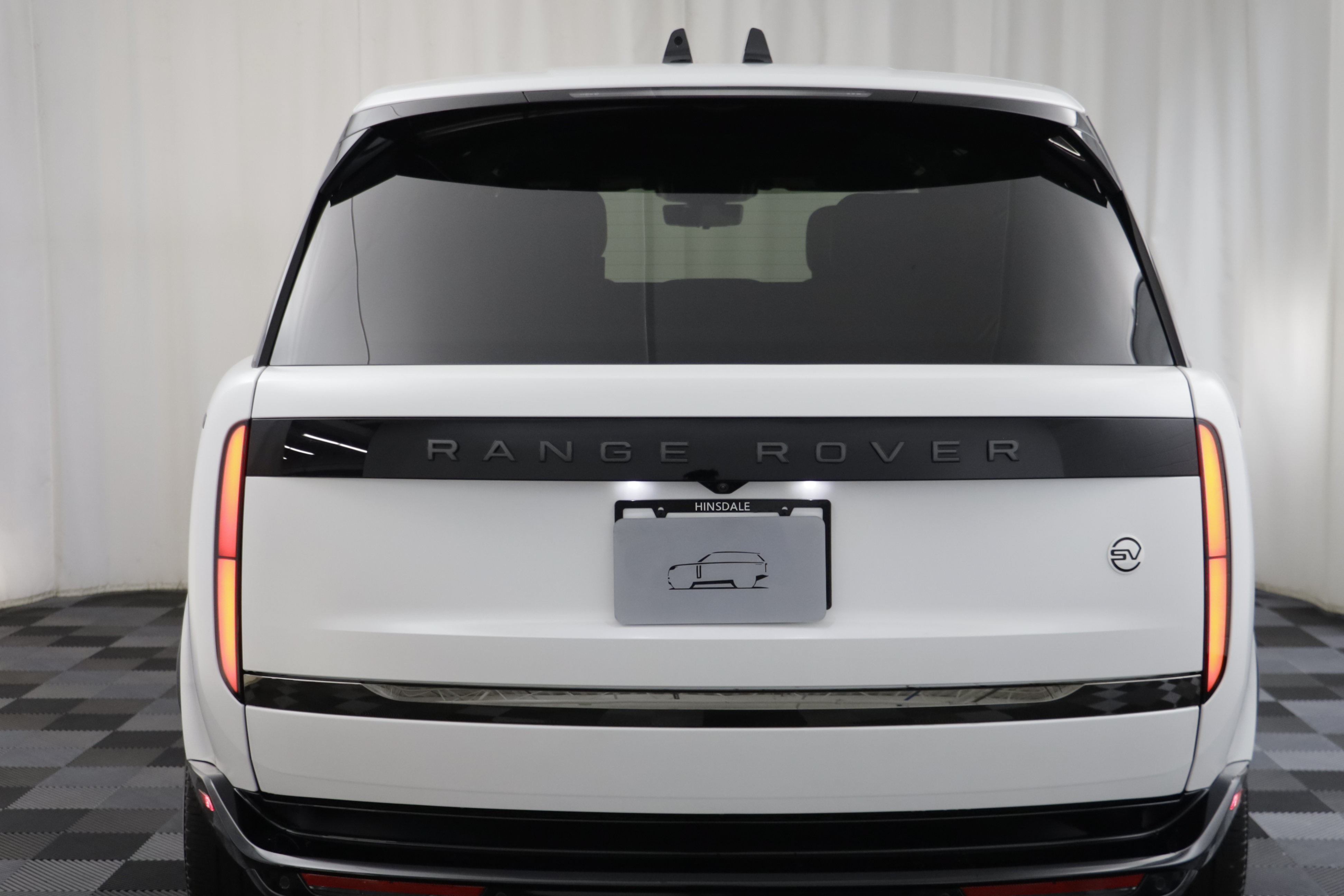 New 2026 Land Rover Range Rover SV AWD/4WD image 22