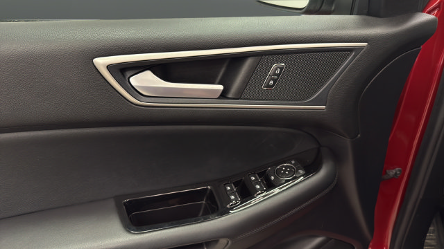 Used 2020 Ford Edge SEL w/ Convenience Package AWD/4WD image 21