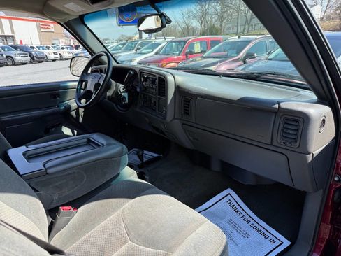 Used 2004 Chevrolet Silverado 1500 LS AWD/4WD image 29