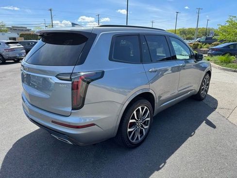 Used 2023 Cadillac XT6 Sport w/ Technology Package AWD/4WD image 15