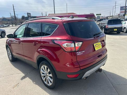 Used 2018 Ford Escape Titanium image 5