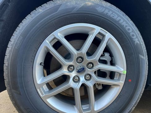 New 2026 Ford Explorer Active w/ Active Comfort Package image 22