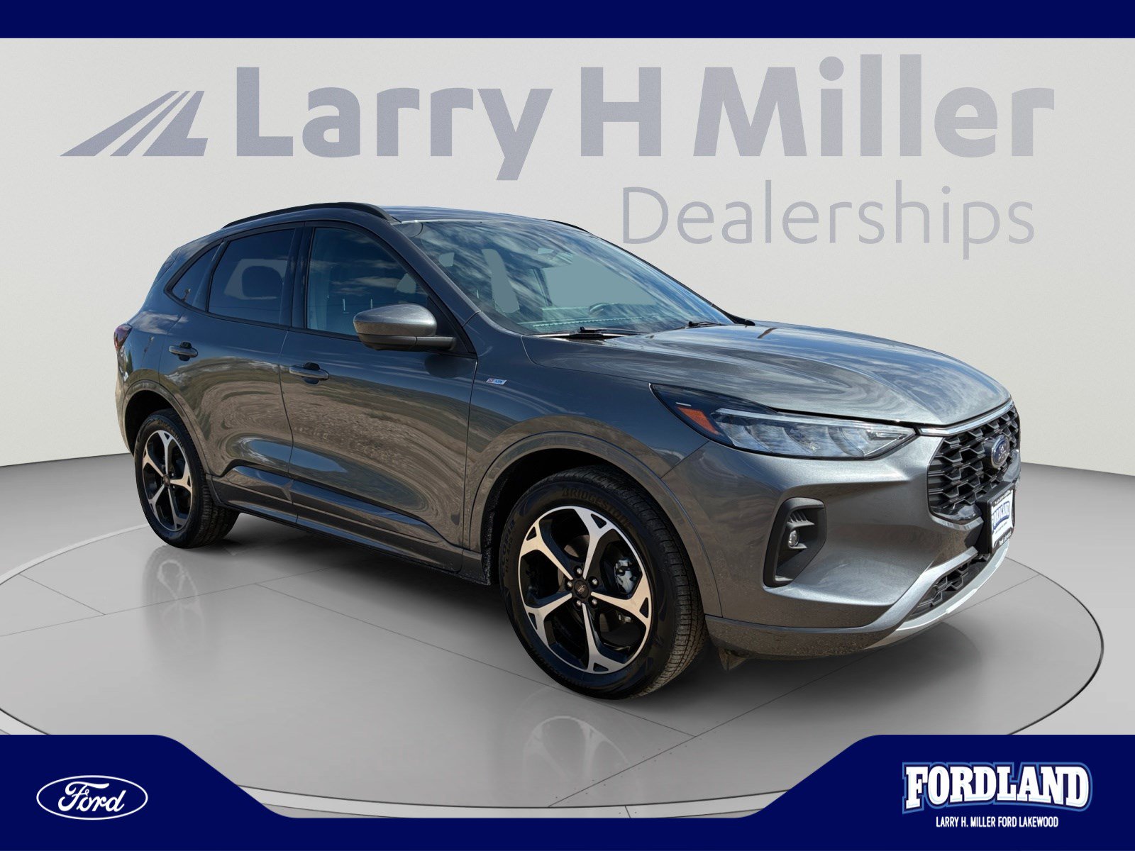 Used 2024 Ford Escape ST-Line Select w/ Tech Pack #2 AWD/4WD image 7
