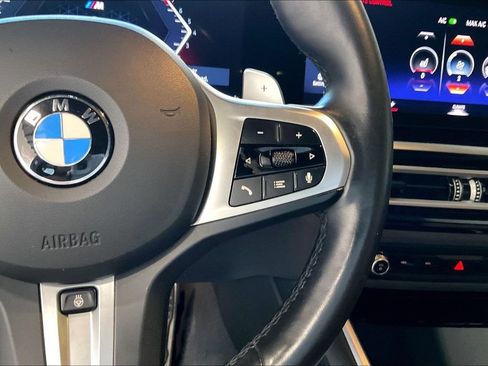 Used 2024 BMW 230i Coupe w/ M Sport Package RWD image 9