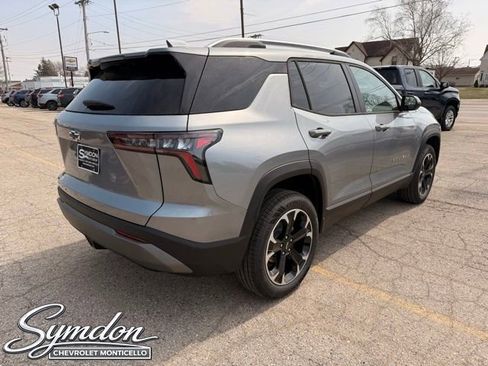 New 2026 Chevrolet Equinox LT image 7