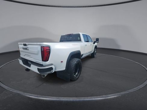 Used 2024 GMC Sierra 3500 Denali Ultimate AWD/4WD image 10