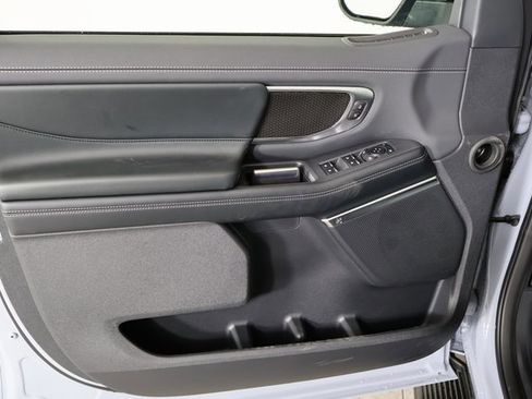 New 2026 Ford Expedition Platinum w/ Stealth Appearance Package image 19