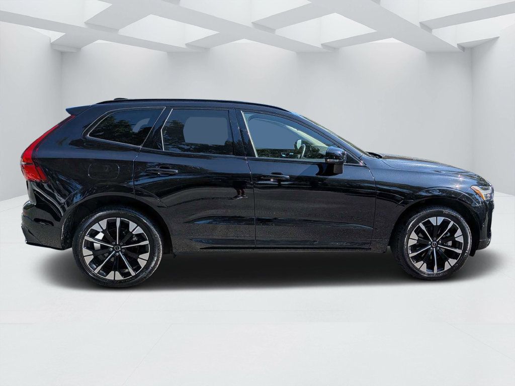 Certified 2026 Volvo XC60 B5 Plus AWD/4WD image 2