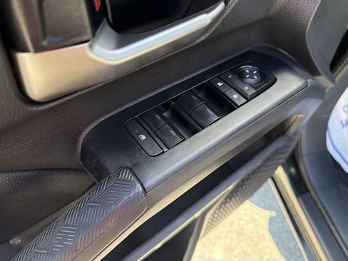 Used 2024 Toyota Tacoma TRD Off-Road image 24