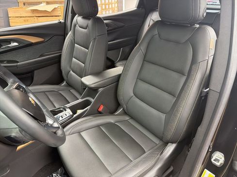 Used 2023 Chevrolet TrailBlazer ACTIV w/ Convenience Package AWD/4WD image 19