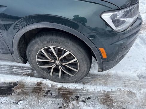 Used 2019 Volkswagen Tiguan SE image 9