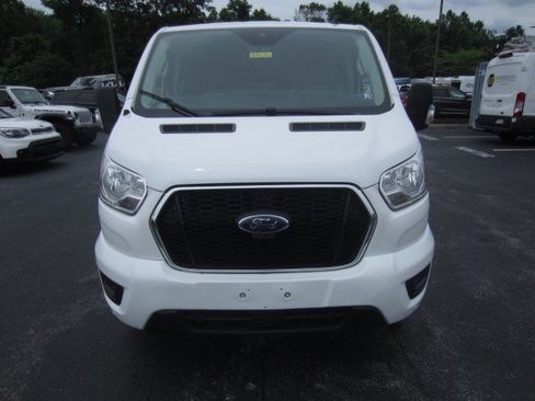 Used 2021 Ford Transit 350 XLT image 3