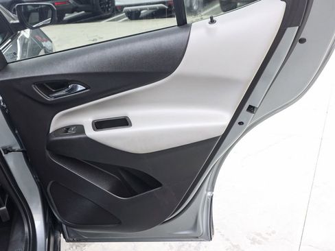 Used 2024 Chevrolet Equinox LT image 24