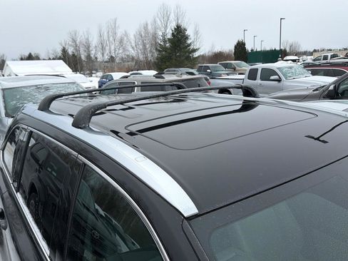 Used 2019 Toyota Highlander Limited image 6