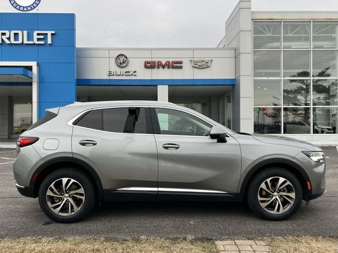 Used 2023 Buick Envision Essence image 4