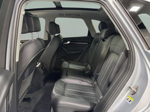 Used 2018 Audi Q5 2.0T Premium Plus w/ Premium Plus Package image 9