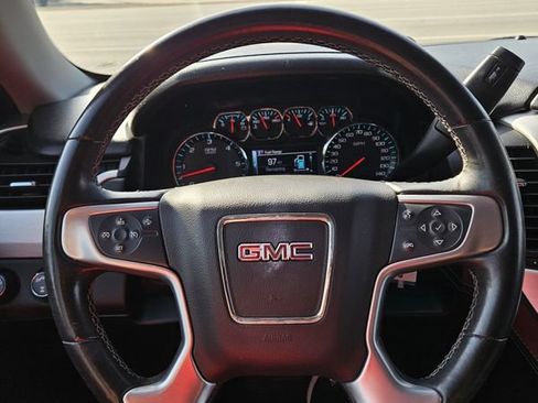 Used 2019 GMC Yukon SLT AWD/4WD image 10