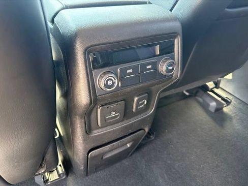 Used 2018 GMC Acadia SLT AWD/4WD image 18