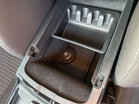 Used 2023 Dodge Charger GT w/ Blacktop Package image 36