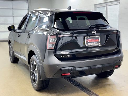 New 2026 Nissan Kicks SV AWD/4WD image 7