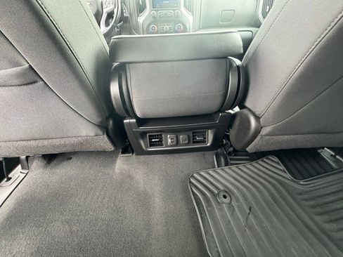 Used 2022 Chevrolet Silverado 1500 LT image 14