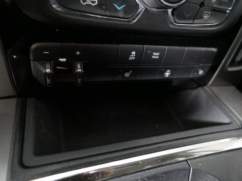 Used 2018 RAM 1500 Sport w/ Convenience Group AWD/4WD image 29