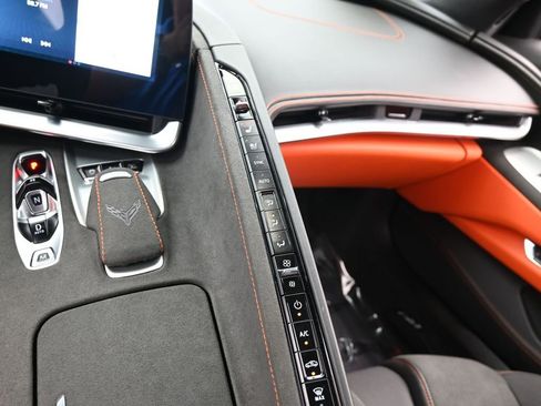 Used 2025 Chevrolet Corvette Z06 image 26