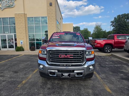 Used 2019 GMC Sierra 2500 SLT AWD/4WD image 2
