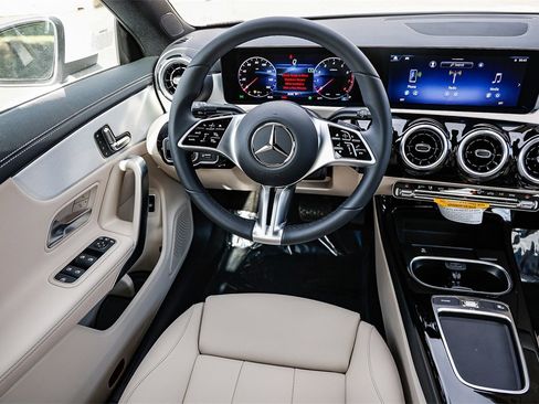 New 2025 Mercedes-Benz CLA 250 image 14