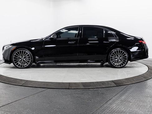 Used 2023 Mercedes-Benz S 580 S 580 image 4