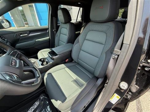 New 2026 GMC Terrain AT4 w/ Convenience Package III image 14