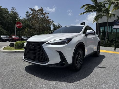 Used 2024 Lexus NX 250 FWD image 30