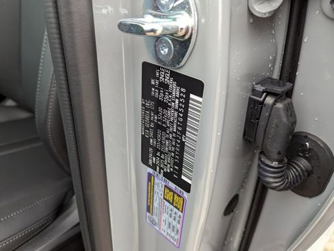 New 2026 Kia Sorento SX image 34