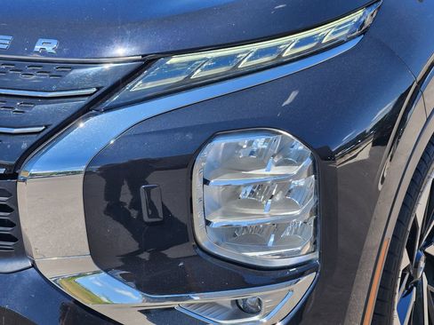 Used 2022 Mitsubishi Outlander SEL AWD/4WD image 8