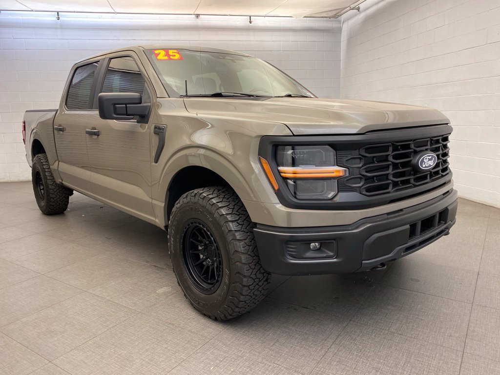 Used 2025 Ford F150 STX w/ Equipment Group 201A FX4 AWD/4WD image 5