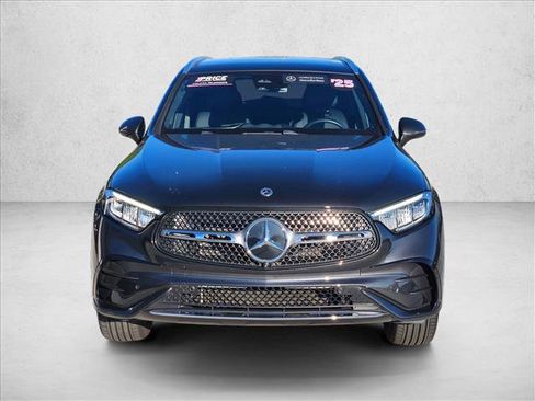 Certified 2025 Mercedes-Benz GLC 300 4MATIC image 2