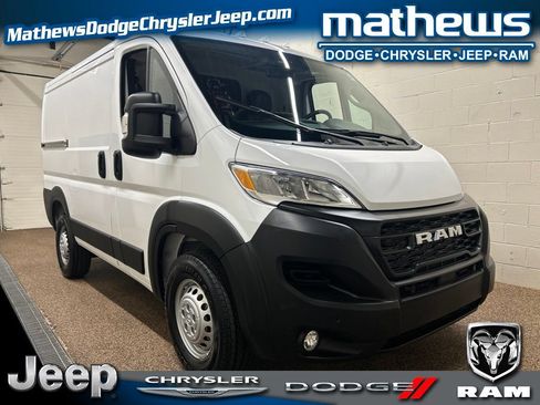 Used 2026 RAM ProMaster 1500 w/ Premium Convenience Group FWD image 1
