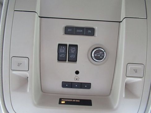 Used 2016 Chevrolet Tahoe LT image 28