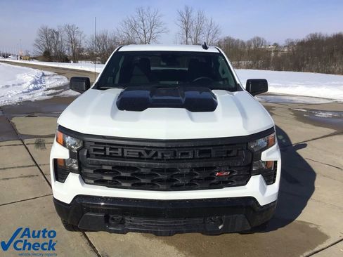 Used 2026 Chevrolet Silverado 1500 Custom Trail Boss w/ Turbomax Blackout Package image 11