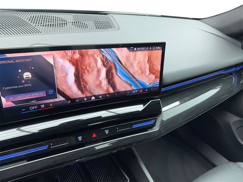 Used 2024 BMW 530i image 23