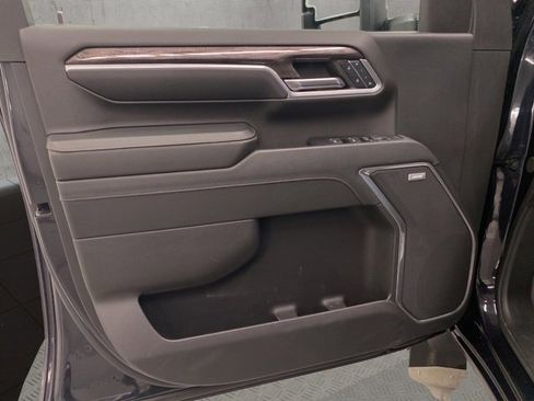 Used 2024 Chevrolet Silverado 3500 LTZ w/ LTZ Plus Package image 24