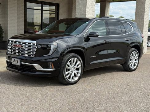 Used 2024 GMC Acadia Denali w/ Super Cruise Package image 12