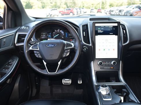 Used 2024 Ford Edge ST-Line AWD/4WD image 17