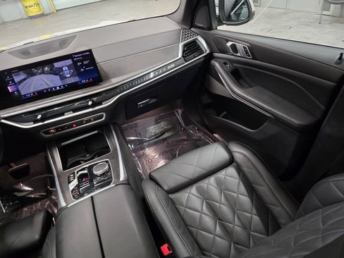 Used 2024 BMW X5 xDrive40i image 39