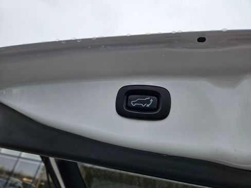 Used 2018 Mitsubishi Outlander GT image 14