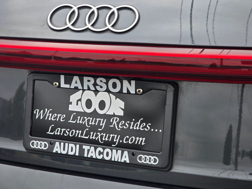 Used 2024 Audi Q8 e-tron Prestige w/ Prestige Package AWD/4WD image 33