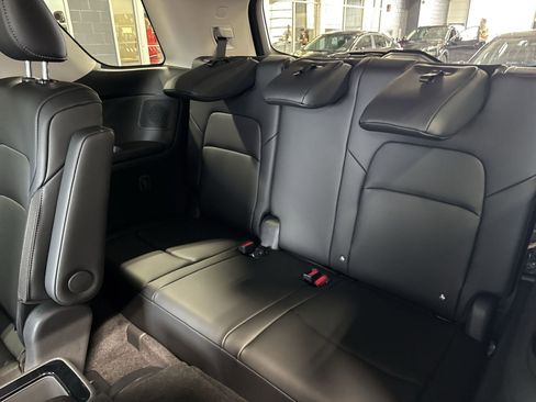 New 2026 Nissan Pathfinder SL AWD/4WD image 29