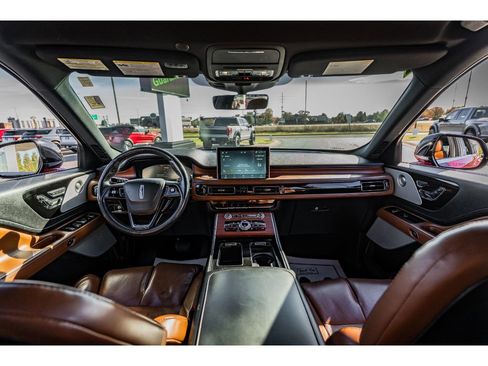 Used 2021 Lincoln Aviator Reserve w/ Equipment Group 202A image 10