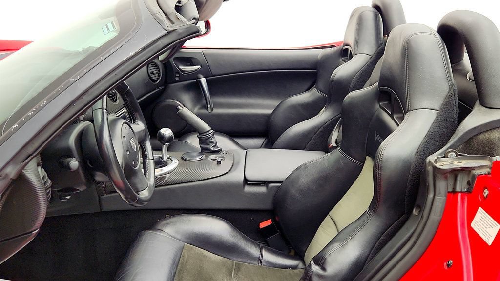 Used 2004 Dodge Viper SRT-10 RWD image 21